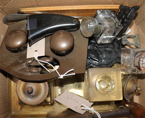Austrian bronzed desk stand, a brass desk stand and ink bottles, a dough cutter, horn flask, metal appliques and sundries (Q)